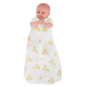 NWT Muslin Non-Weighted zzZipMe Sack SMALL 0-6 mos - Mama & Baby Giraffe, Yellow